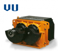 Вибродвигатель площадочный VU 18000/6 дебалансный вибровозбудитель